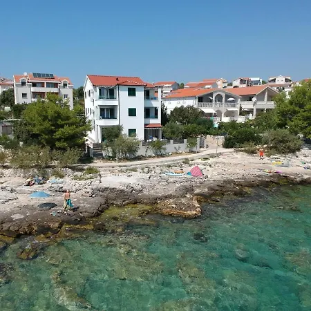 Seaside Polic Apartment