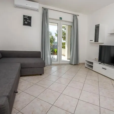 Apartment Seaside Polic Rogoznica (Sibenik-Knin)